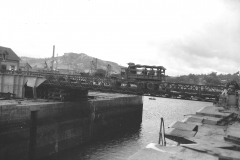 p001008.jpg