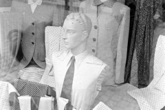 LC001927