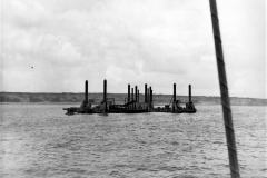 p012830.jpg