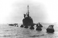 p012745