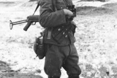 Bild 101I-133-0703-05