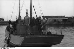 Bild 101II-MW-1832-06