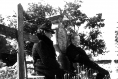 p011043