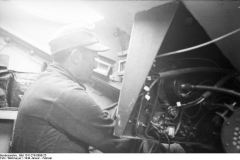 Bild 101I-278-0898-23