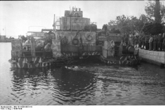 Bild 101I-005-0015-10